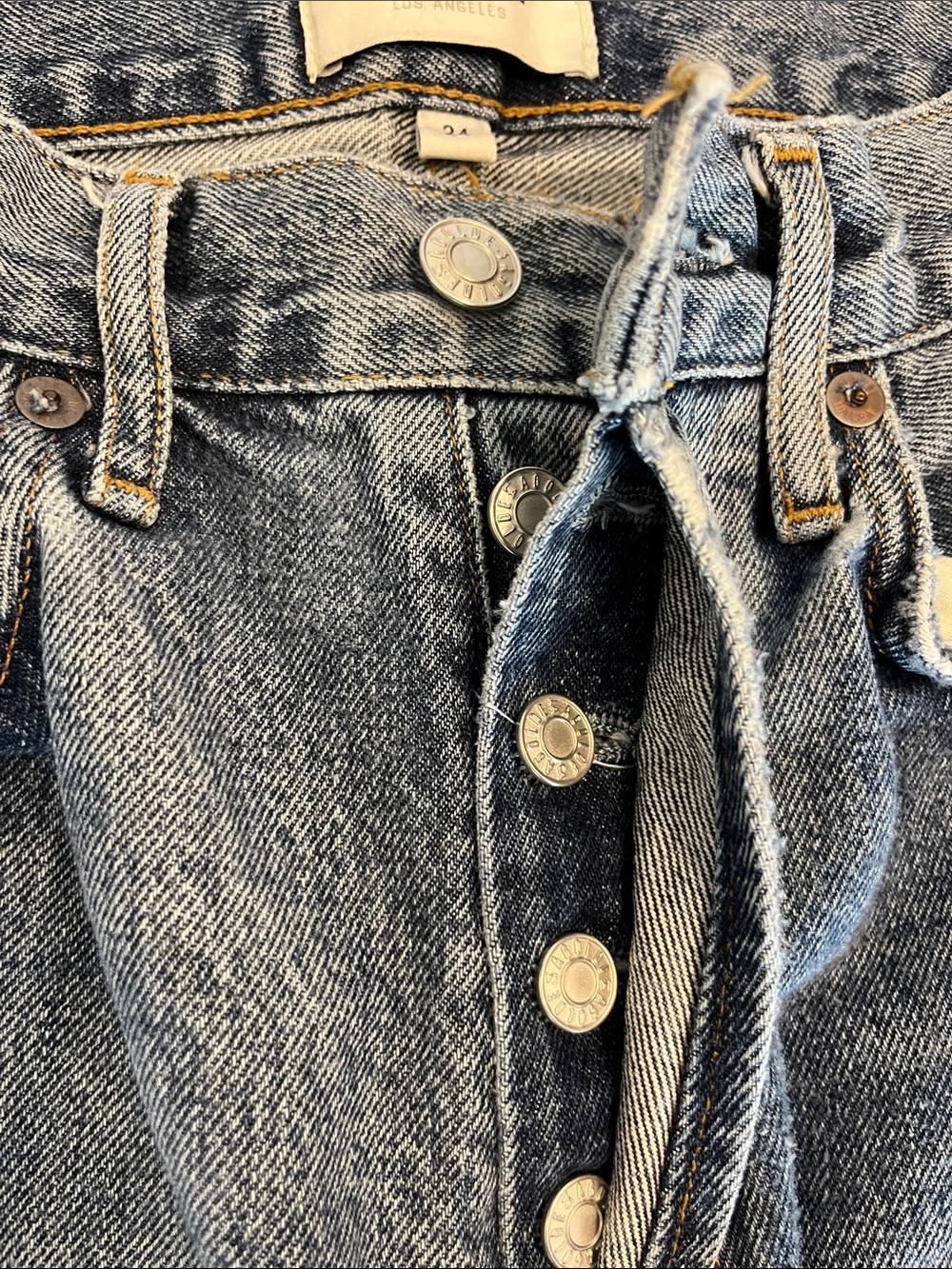 Agolde Women’s Lana fit Light Blue Distressed Jeans - Picture 6 of 9